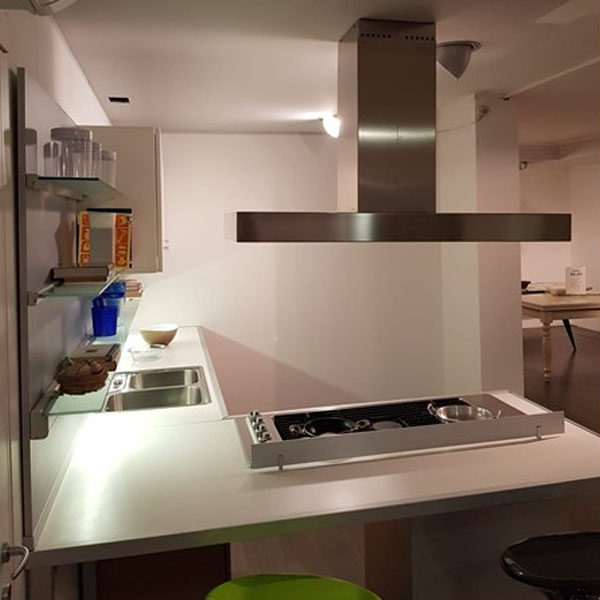 Cucina ad angolo moderna Planet Varenna