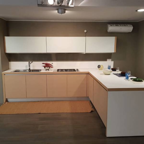 Cucina Alea di Varenna - 6.344 €